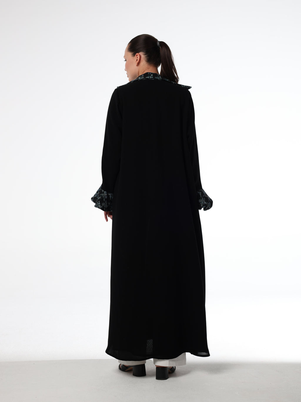 Beam in black