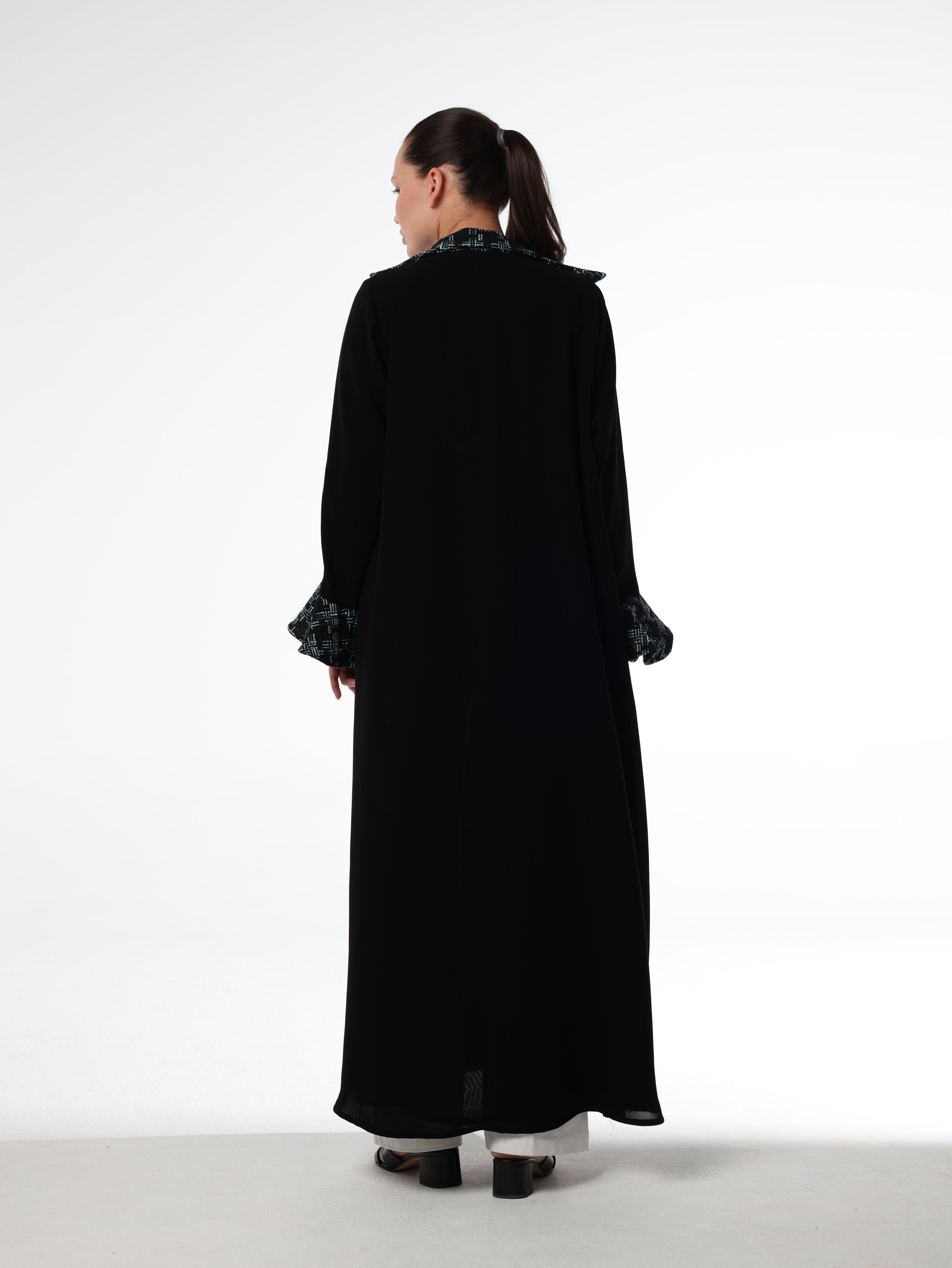 Beam in black