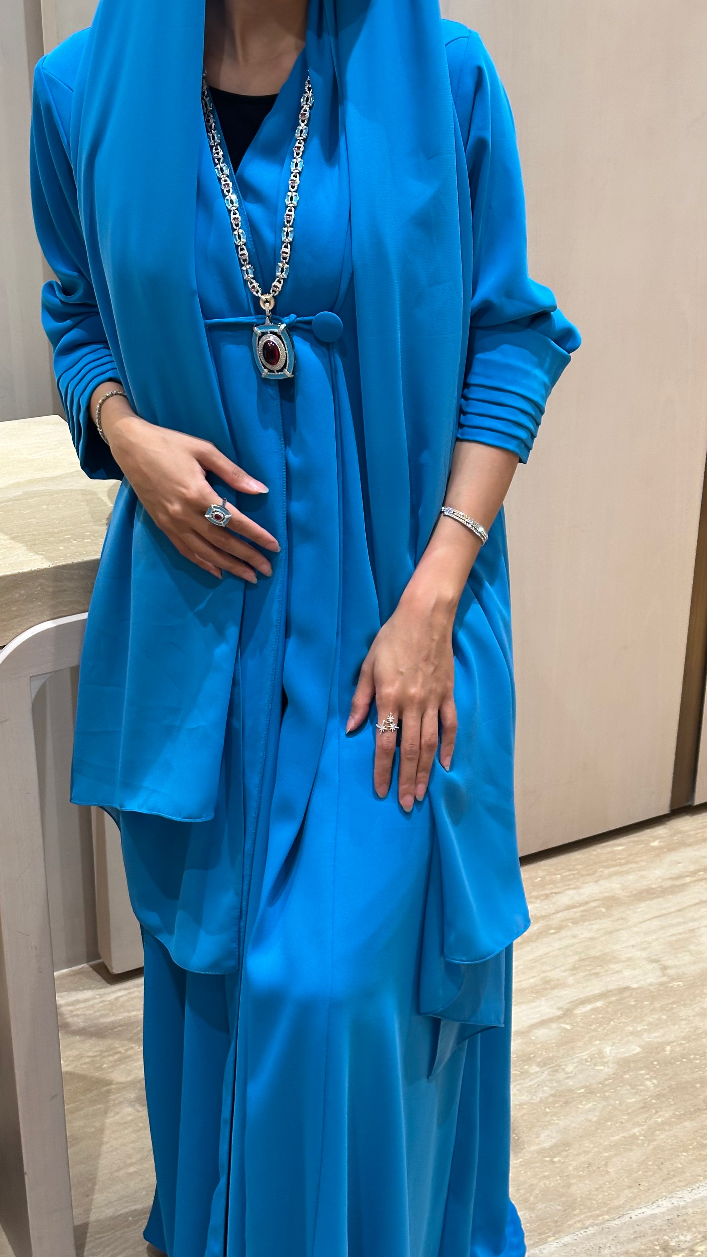 Nova in Turquoise